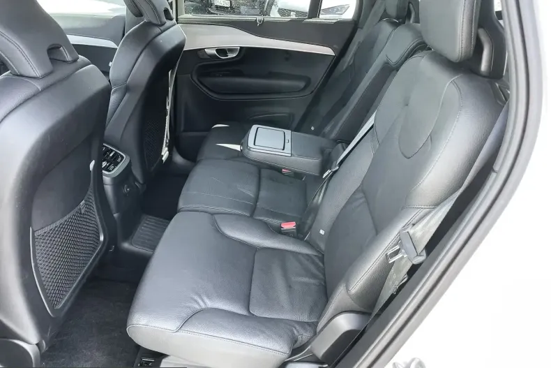 Volvo XC90 din 2024 cu 26.521 km - oferta VOL202838 - foto 16