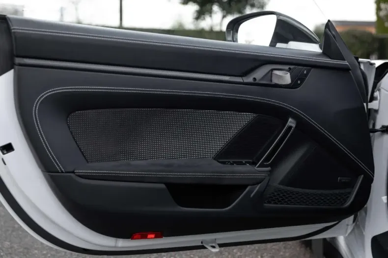 Porsche 992 din 2023 cu 12.035 km - oferta POR202840 - foto 6