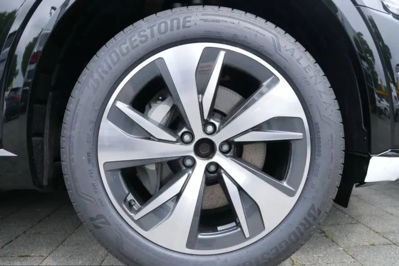 Audi Q8 e-tron din 2023 cu 12.500 km - oferta AUD202841 - foto 5