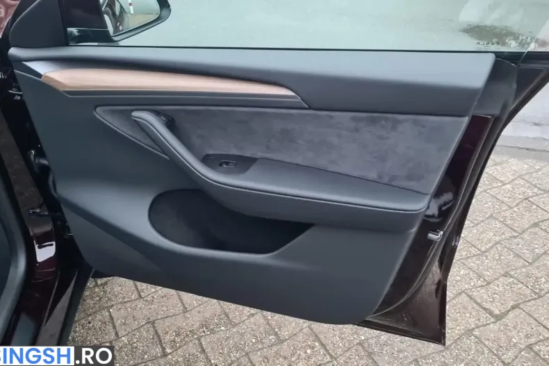 Tesla Model Y din 2024 cu 27.000 km - oferta TES202842 - foto 15