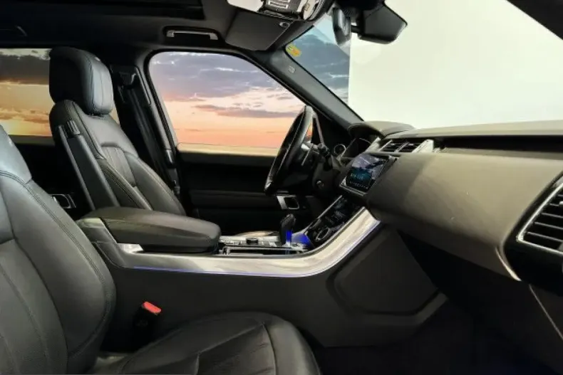 Land Rover Range Rover Sport din 2022 cu 53.500 km - oferta LAN202844 - foto 3