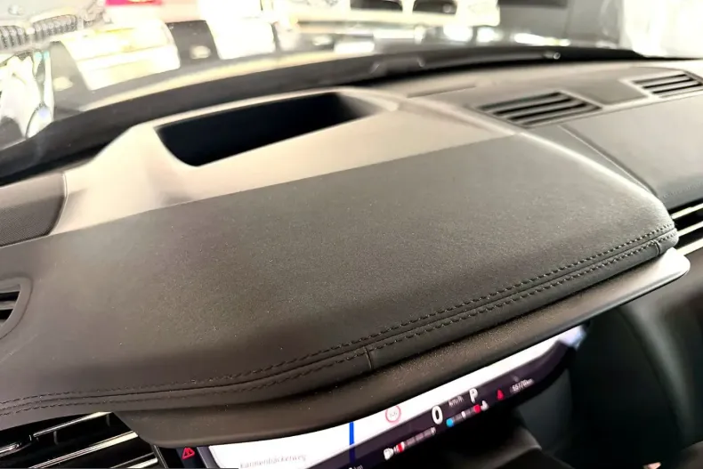 Land Rover Range Rover Sport din 2023 cu 54.000 km - oferta LAN202845 - foto 16