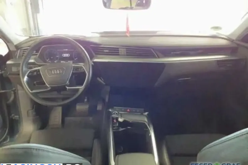 Audi Q8 e-tron din 2023 cu 26.900 km - oferta AUD202846 - foto 6