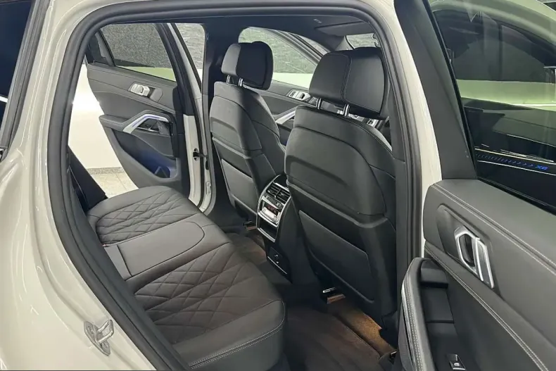 BMW X6 (Seria X) din 2023 cu 65.000 km - oferta BMW202850 - foto 18