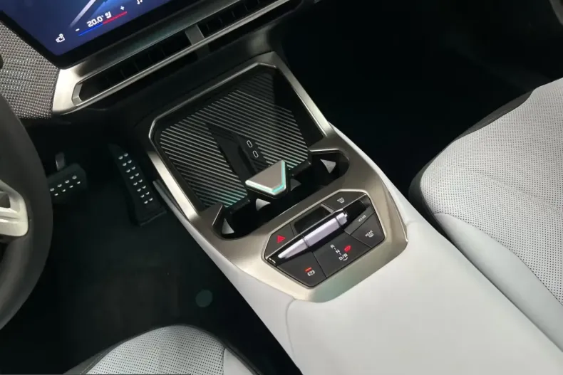 BMW iX3 (Seria X) din 2026 cu 10 km - oferta BMW202852 - foto 9