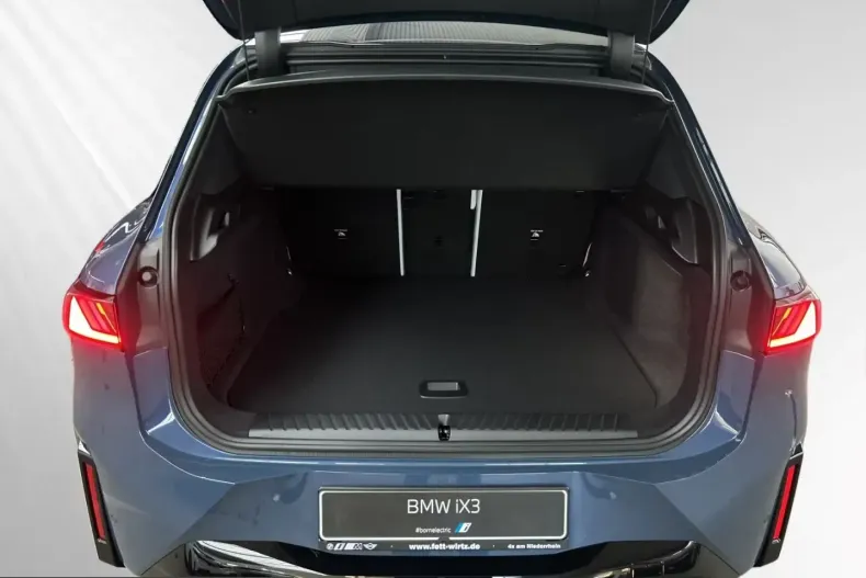 BMW iX3 (Seria X) din 2026 cu 10 km - oferta BMW202852 - foto 19