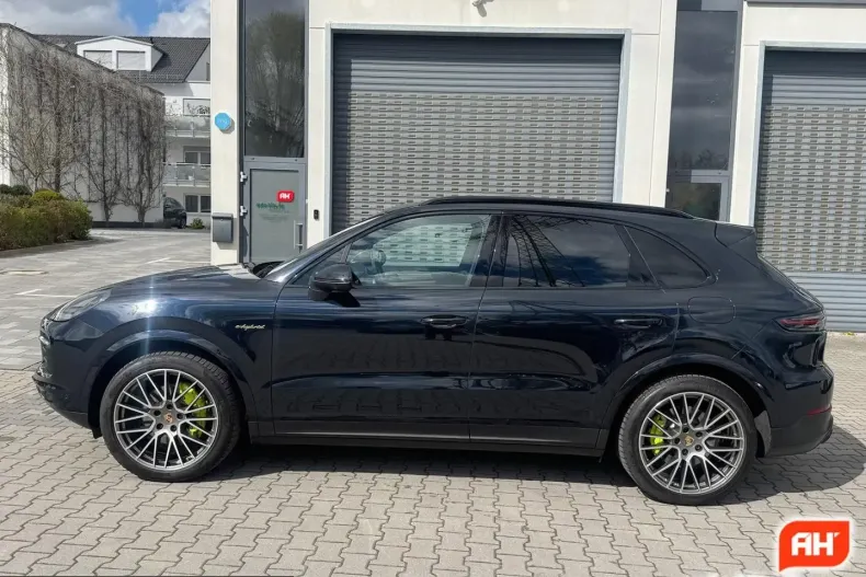 Porsche Cayenne din 2023 cu 29.461 km - oferta POR202853 - foto 9
