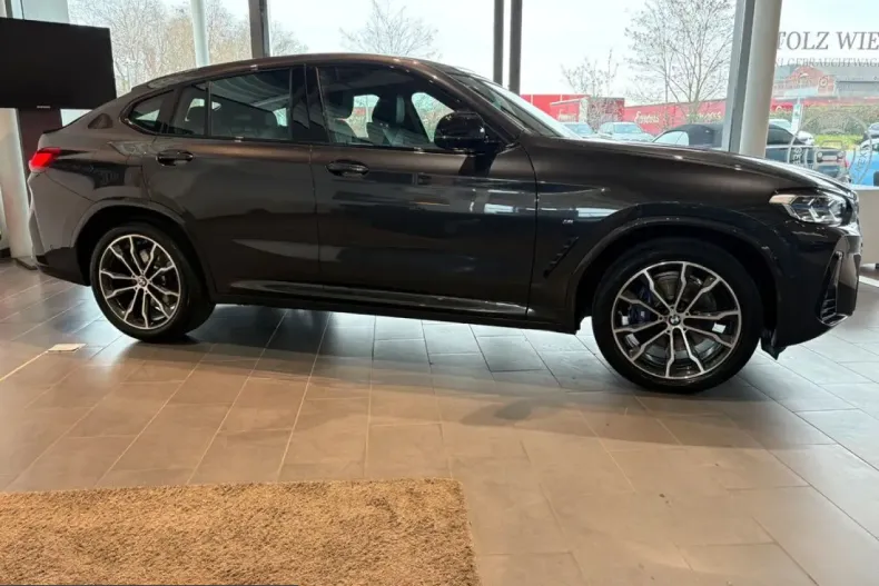 BMW X4 M40 (Seria X) din 2025 cu 4.099 km - oferta BMW202859 - foto 7