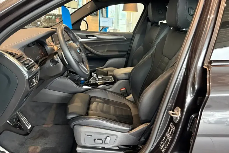 BMW X4 M40 (Seria X) din 2025 cu 4.099 km - oferta BMW202859 - foto 11