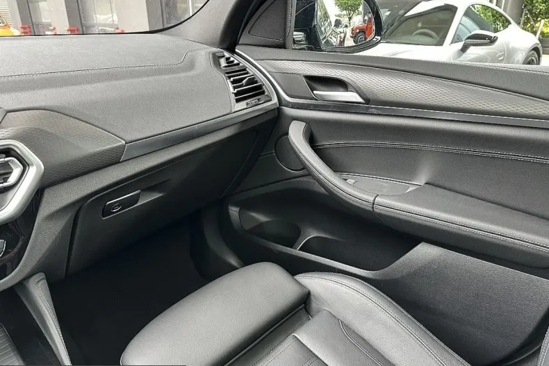 BMW X4 M40 (Seria X) din 2024 cu 5.548 km - oferta BMW202861 - foto 39