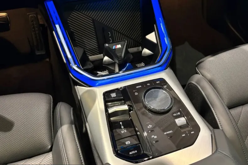 BMW X3 (Seria X) din 2025 cu 27.404 km - oferta BMW202867 - foto 14