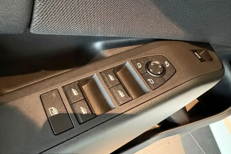 BMW X3 (Seria X) din 2025 cu 27.404 km - oferta BMW202867 - foto 22