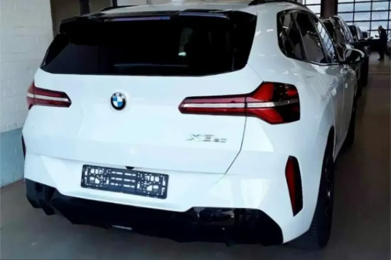 BMW X3 (Seria X) din 2025 cu 6.504 km - oferta BMW202869 - foto 2