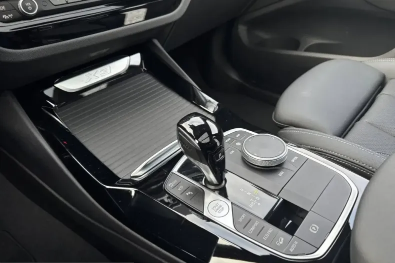 BMW X3 (Seria X) din 2024 cu 20.766 km - oferta BMW202871 - foto 11