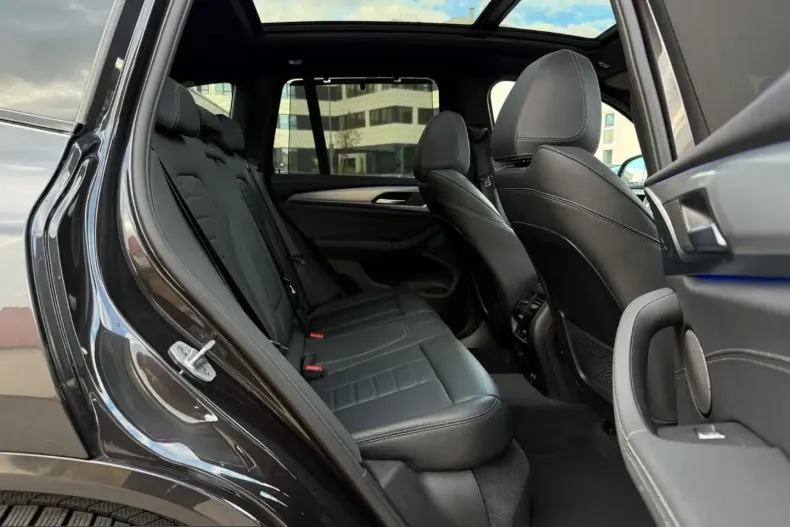 BMW X3 (Seria X) din 2024 cu 28.700 km - oferta BMW202873 - foto 11