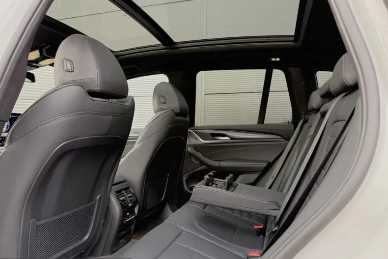 BMW X3 (Seria X) din 2024 cu 21.717 km - oferta BMW202874 - foto 29