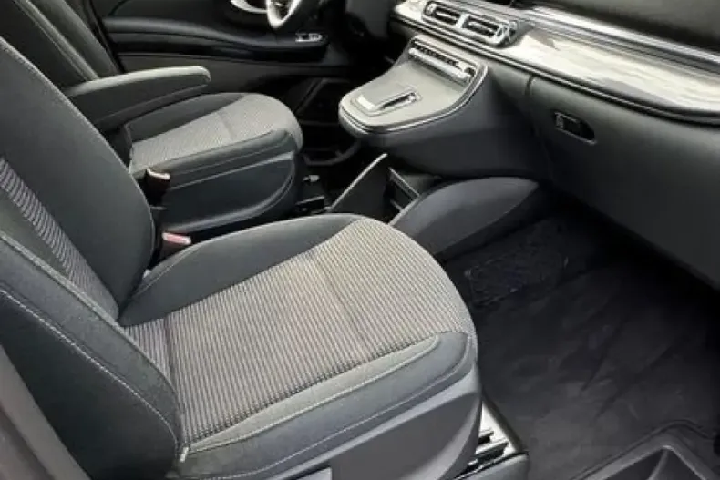 Mercedes-Benz V 250 (Clasa V) din 2025 cu 6.500 km - oferta MER202883 - foto 14