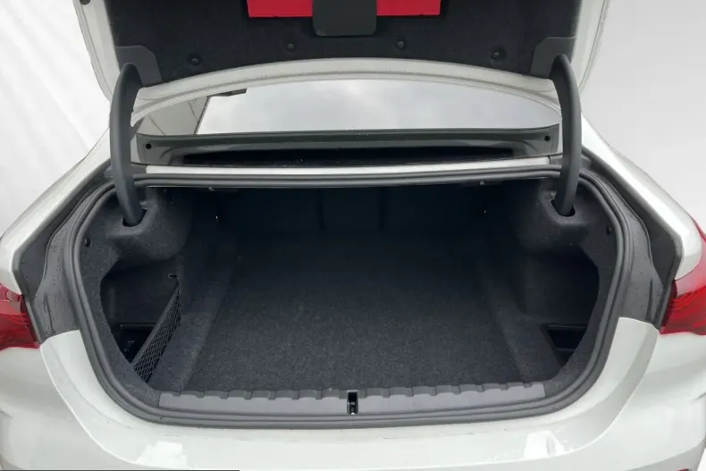 BMW 430i (Seria 4) din 2025 cu 17.980 km - oferta BMW202884 - foto 15