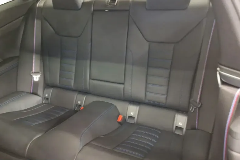 BMW M440 (Seria 4) din 2025 cu 14.420 km - oferta BMW202887 - foto 6