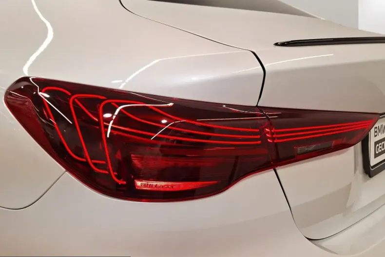 BMW M440 (Seria 4) din 2025 cu 14.420 km - oferta BMW202887 - foto 10