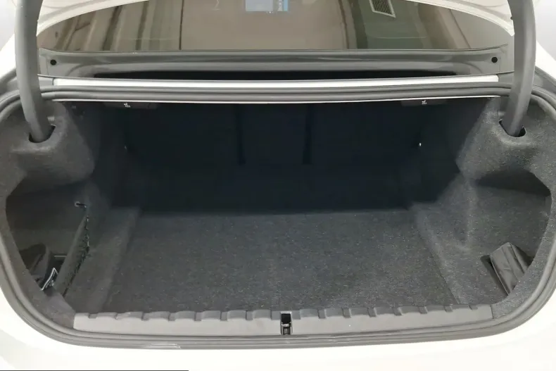 BMW M440 (Seria 4) din 2025 cu 14.420 km - oferta BMW202887 - foto 11