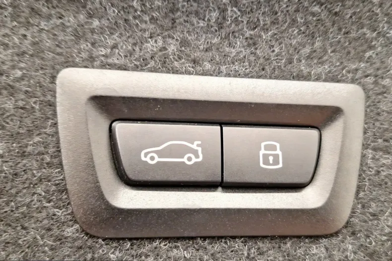 BMW M440 (Seria 4) din 2025 cu 14.420 km - oferta BMW202887 - foto 21