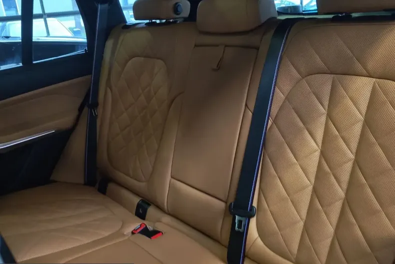 BMW X5 (Seria X) din 2025 cu 7.116 km - oferta BMW202894 - foto 5