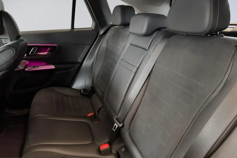 Mercedes-Benz GLC 220 (Clasa GLC) din 2025 cu 8.880 km - oferta MER202895 - foto 11