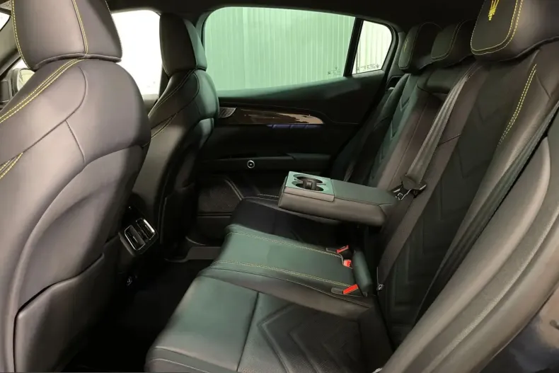 Maserati Grecale din 2022 cu 87.451 km - oferta MAS202896 - foto 11