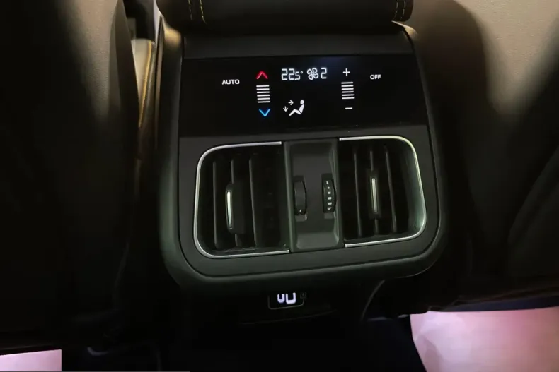 Maserati Grecale din 2022 cu 87.451 km - oferta MAS202896 - foto 23