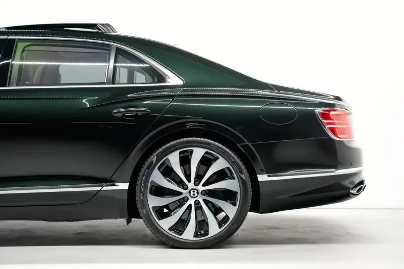 Bentley Flying Spur din 2024 cu 19.993 km - oferta BEN202900 - foto 5