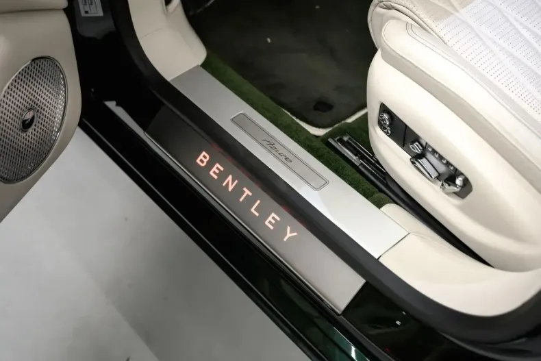 Bentley Flying Spur din 2024 cu 19.993 km - oferta BEN202900 - foto 7