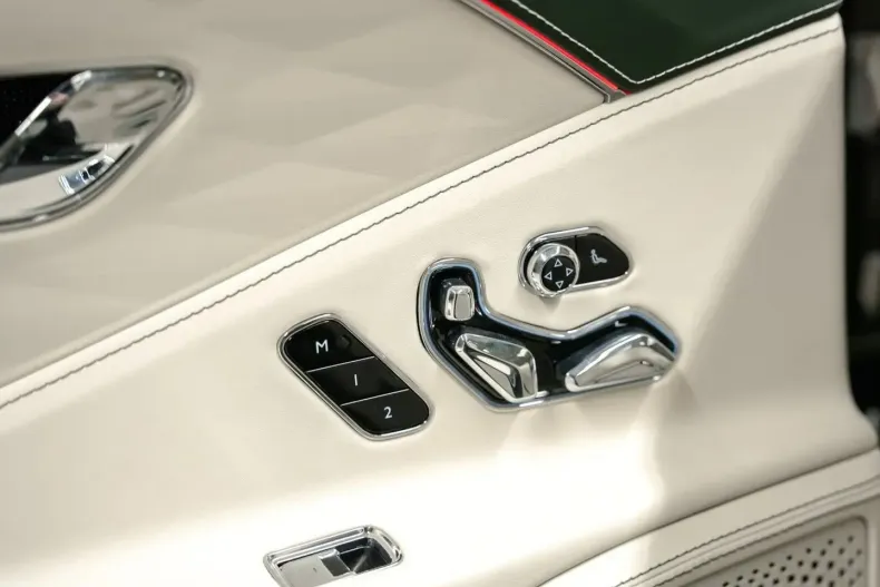 Bentley Flying Spur din 2024 cu 19.993 km - oferta BEN202900 - foto 20