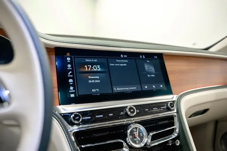 Bentley Flying Spur din 2024 cu 19.993 km - oferta BEN202900 - foto 22