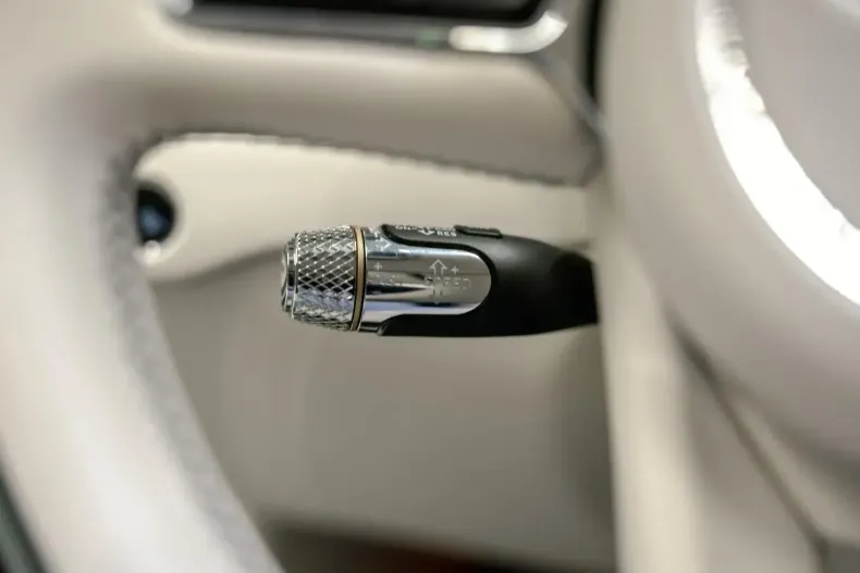 Bentley Flying Spur din 2024 cu 19.993 km - oferta BEN202900 - foto 24