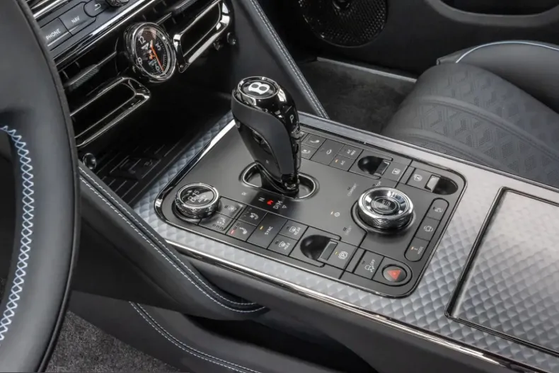 Bentley Flying Spur din 2025 cu 5.000 km - oferta BEN202901 - foto 20