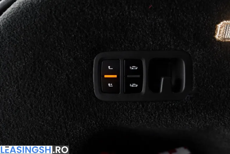 Bentley Bentayga din 2023 cu 9.200 km - oferta BEN202904 - foto 30