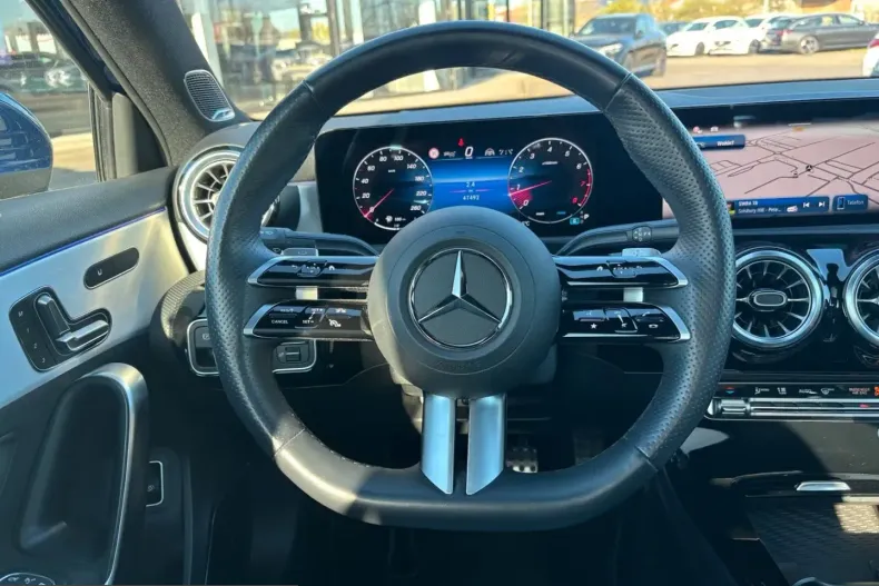 Mercedes-Benz A 220 (Clasa A) din 2024 cu 47.463 km - oferta MER202909 - foto 13