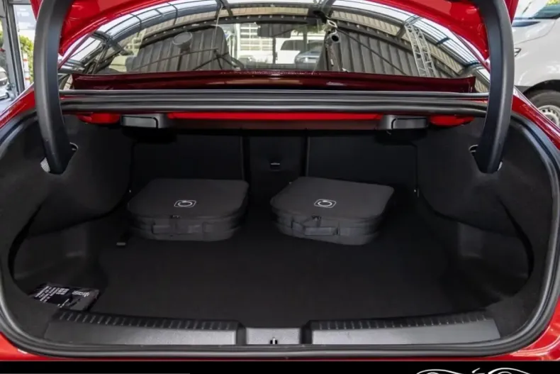 Mercedes-Benz CLA 250 (Clasa CLA) din 2025 cu 23.000 km - oferta MER202911 - foto 7