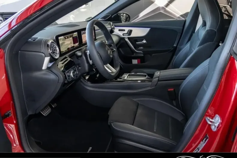 Mercedes-Benz CLA 250 (Clasa CLA) din 2025 cu 23.000 km - oferta MER202911 - foto 15