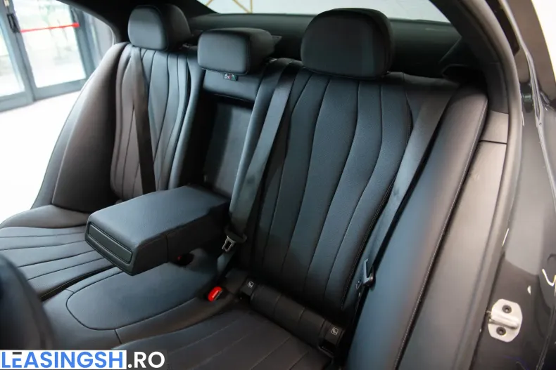 Mercedes-Benz E 200 (Clasa E) din 2026 cu 9.452 km - oferta MER202912 - foto 32