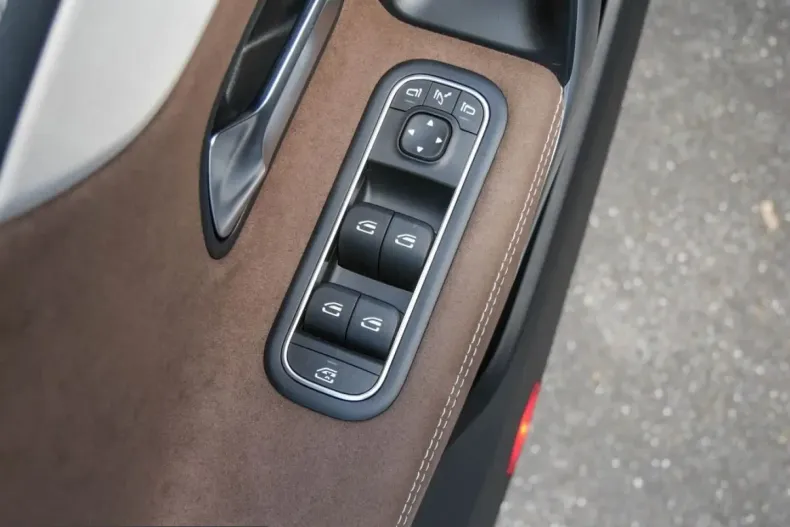 Mercedes-Benz CLA 250 (Clasa CLA) din 2025 cu 6.910 km - oferta MER202913 - foto 13