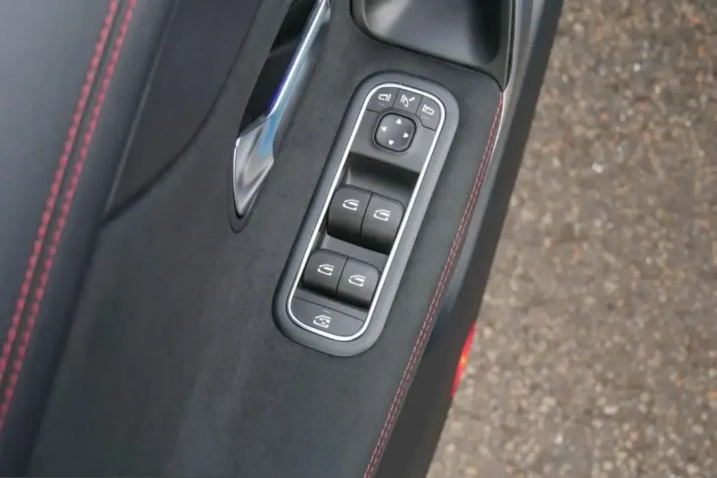 Mercedes-Benz CLA 250 (Clasa CLA) din 2025 cu 11.372 km - oferta MER202914 - foto 14