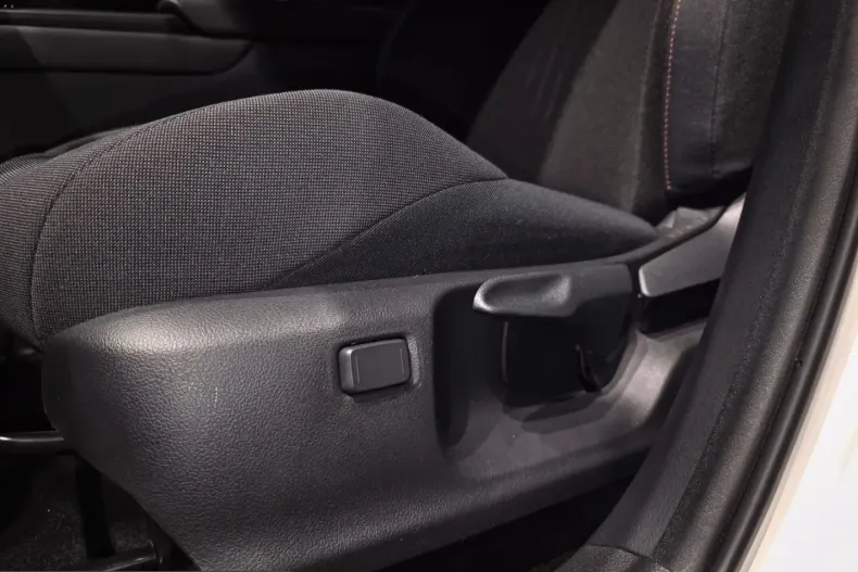 Toyota C-HR din 2025 cu 5.530 km - oferta TOY202916 - foto 27