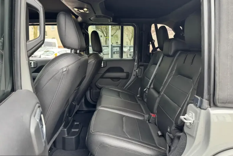 Jeep Wrangler din 2022 cu 81.650 km - oferta JEE202920 - foto 20