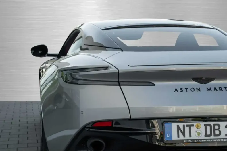 Aston Martin DB12 din 2024 cu 23.300 km - oferta AST202922 - foto 13