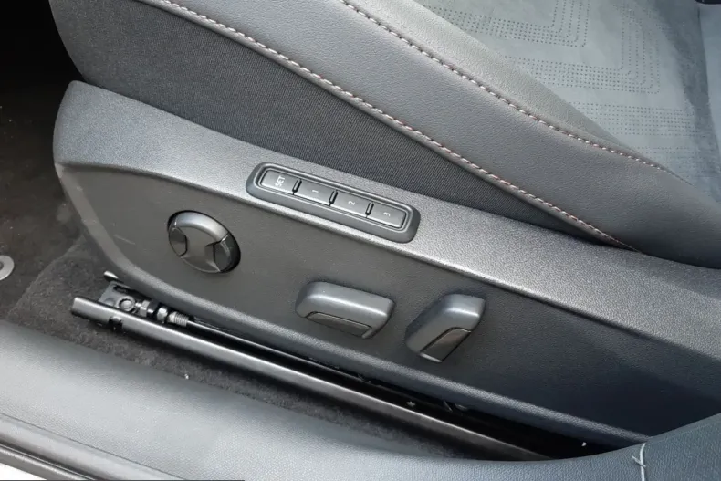 Cupra Leon din 2025 cu 15.000 km - oferta CUP202928 - foto 20