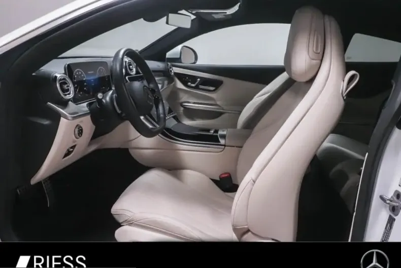 Mercedes-Benz CLE 300 (Clasa CLE) din 2024 cu 18.425 km - oferta MER202929 - foto 7