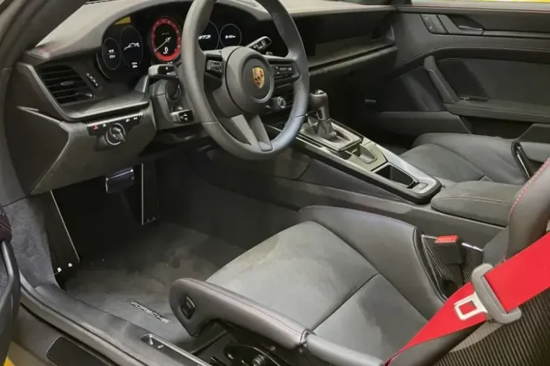 Porsche 992 din 2024 cu 11.000 km - oferta POR202932 - foto 7