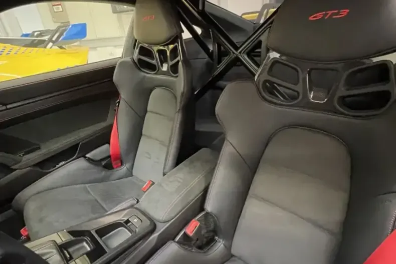 Porsche 992 din 2024 cu 11.000 km - oferta POR202932 - foto 10